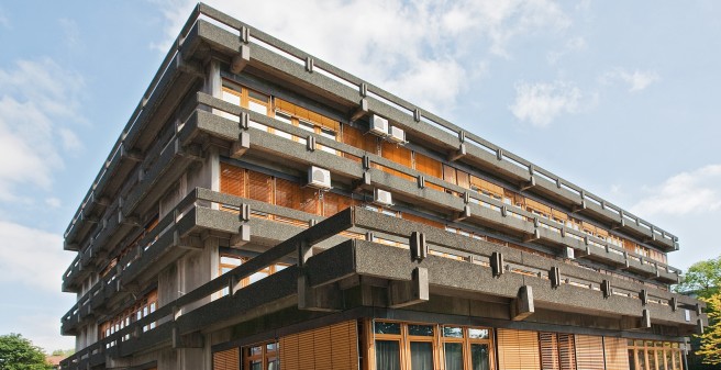 Building O10